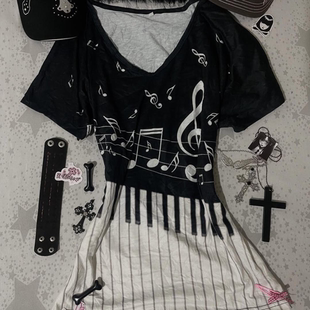美式复古Vintage古着亚文化黑白底音符钢琴键印花短袖T恤V领上衣