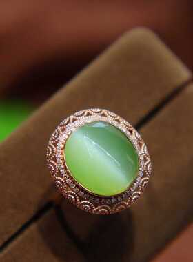 豪华18k金简约指环和田玉猫眼