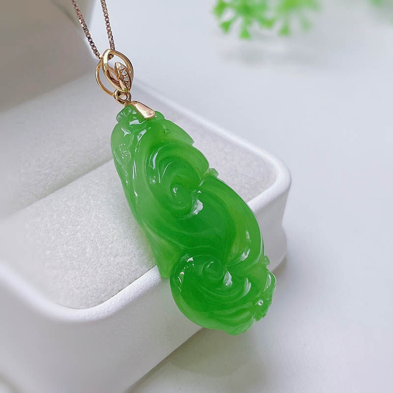 焕新季天然新疆和田玉吊坠女a货苹果绿碧玉如意镶18k金挂件送妈妈