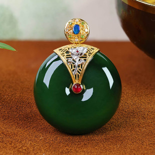 春季礼品天然和田玉吊坠女a菠菜绿碧玉平安扣镶嵌18k金挂件送妈妈