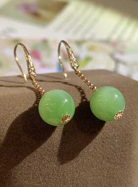 暑期礼品老坑冰种猫眼和田玉耳环阳绿圆珠耳坠镶18K金a货玉石耳环