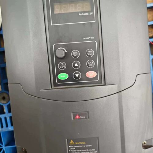 亿变频器F100A-015G/018P-4F100A-004G/005P-4F100A-007G/009P-4