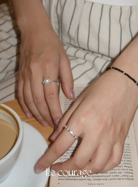 Le courage | 简约造型方块S925纯银戒指开口戒叠戴