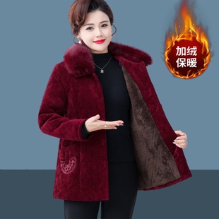 中老年女装灯芯绒外套女冬装加绒加厚保暖棉服洋气妈妈装条绒棉衣