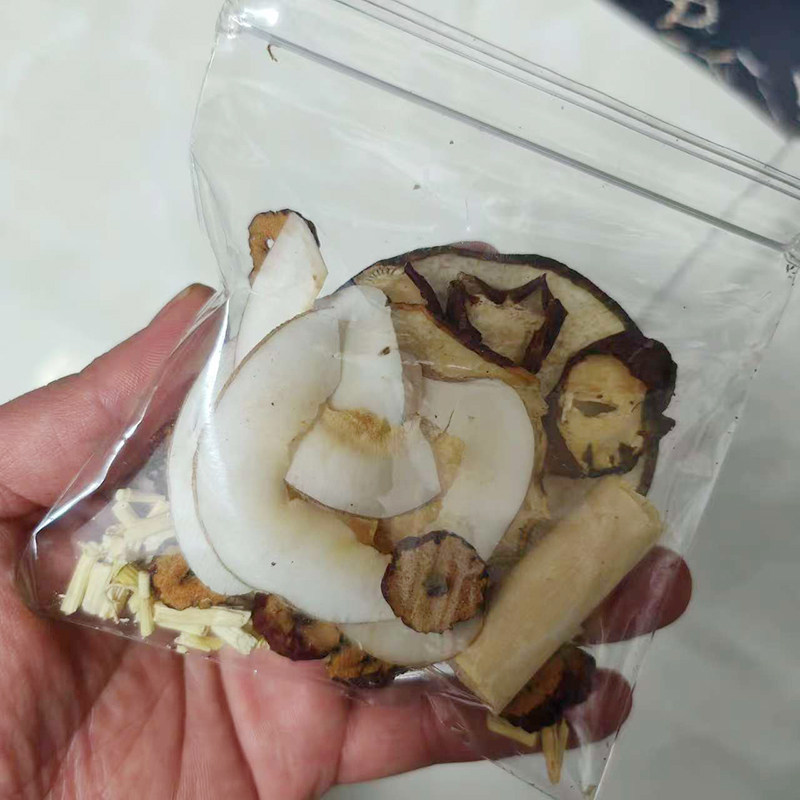 竹蔗茅根雪梨马蹄水