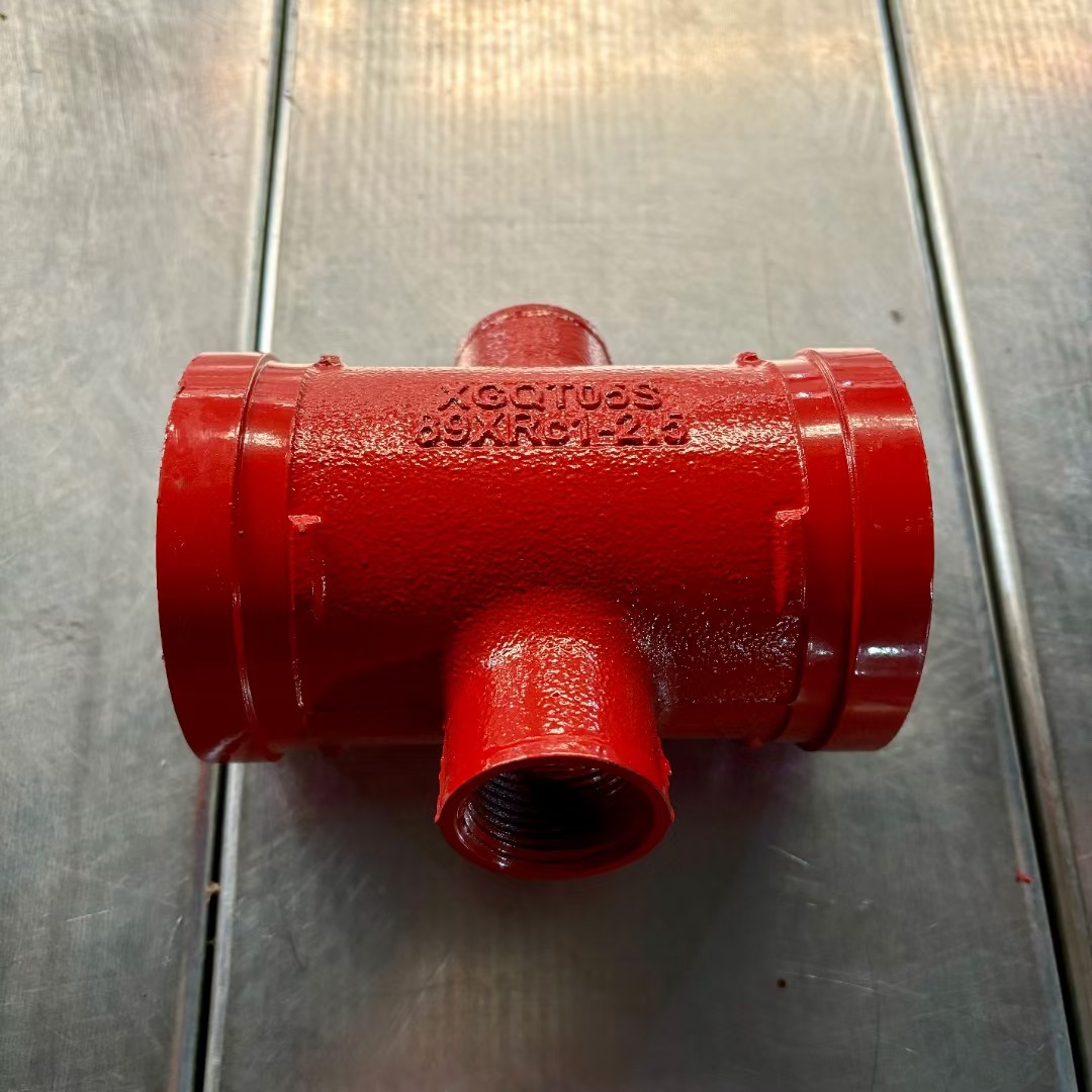 变径沟槽带丝四通卡箍丝接异径四通消防管件配件中丝四通100*25