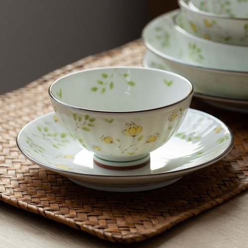 日本美浓烧黄色小花平盘饭碗骨碟