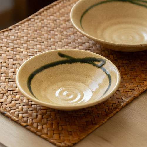 日本进口濑户烧黄釉粗陶碗盘餐具日式饭碗炒菜盘圆钵复古茶杯骨碟