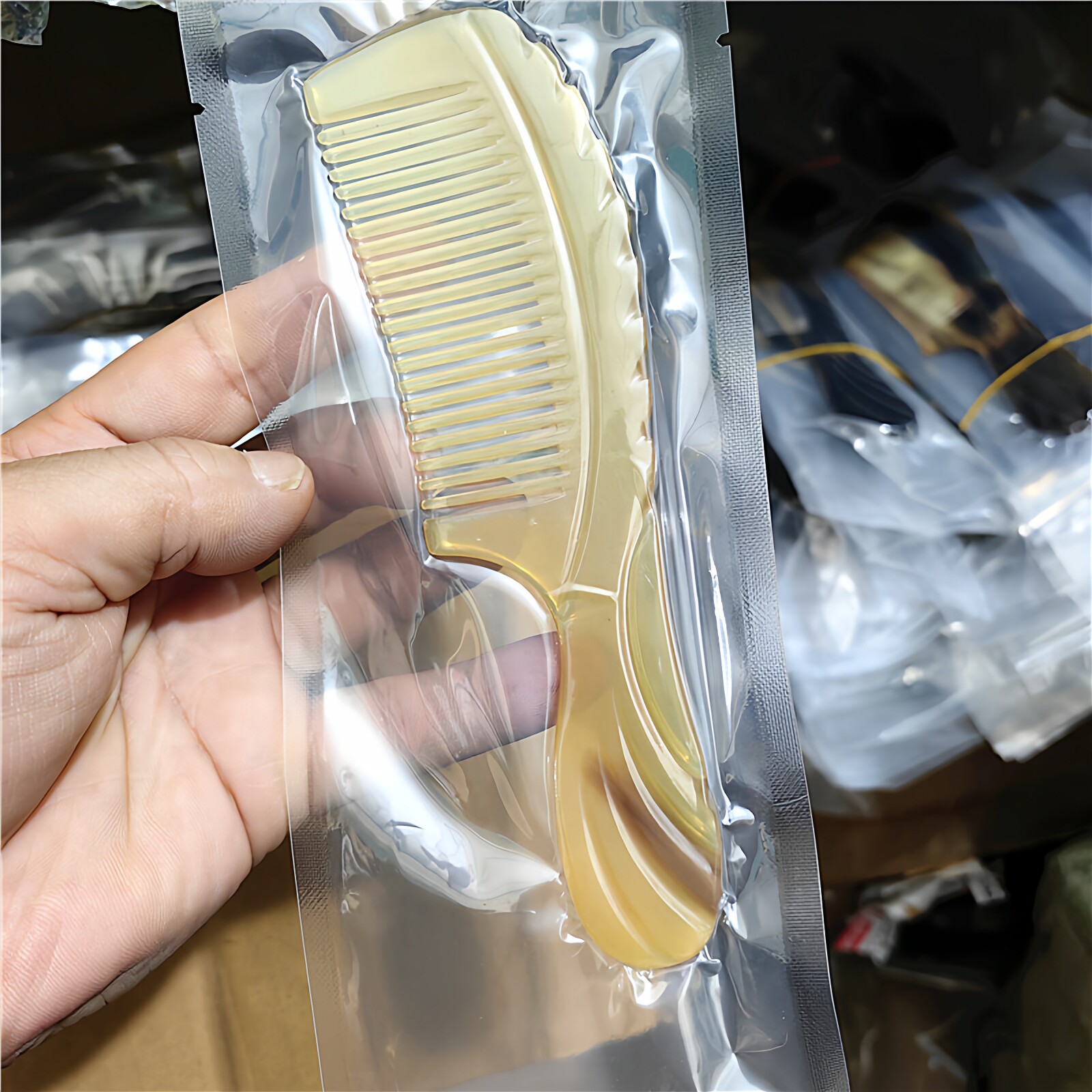 16-20厘米黄牛角梳制品天然手工雕刻按摩圆柄梳子牦牛角密齿宽齿