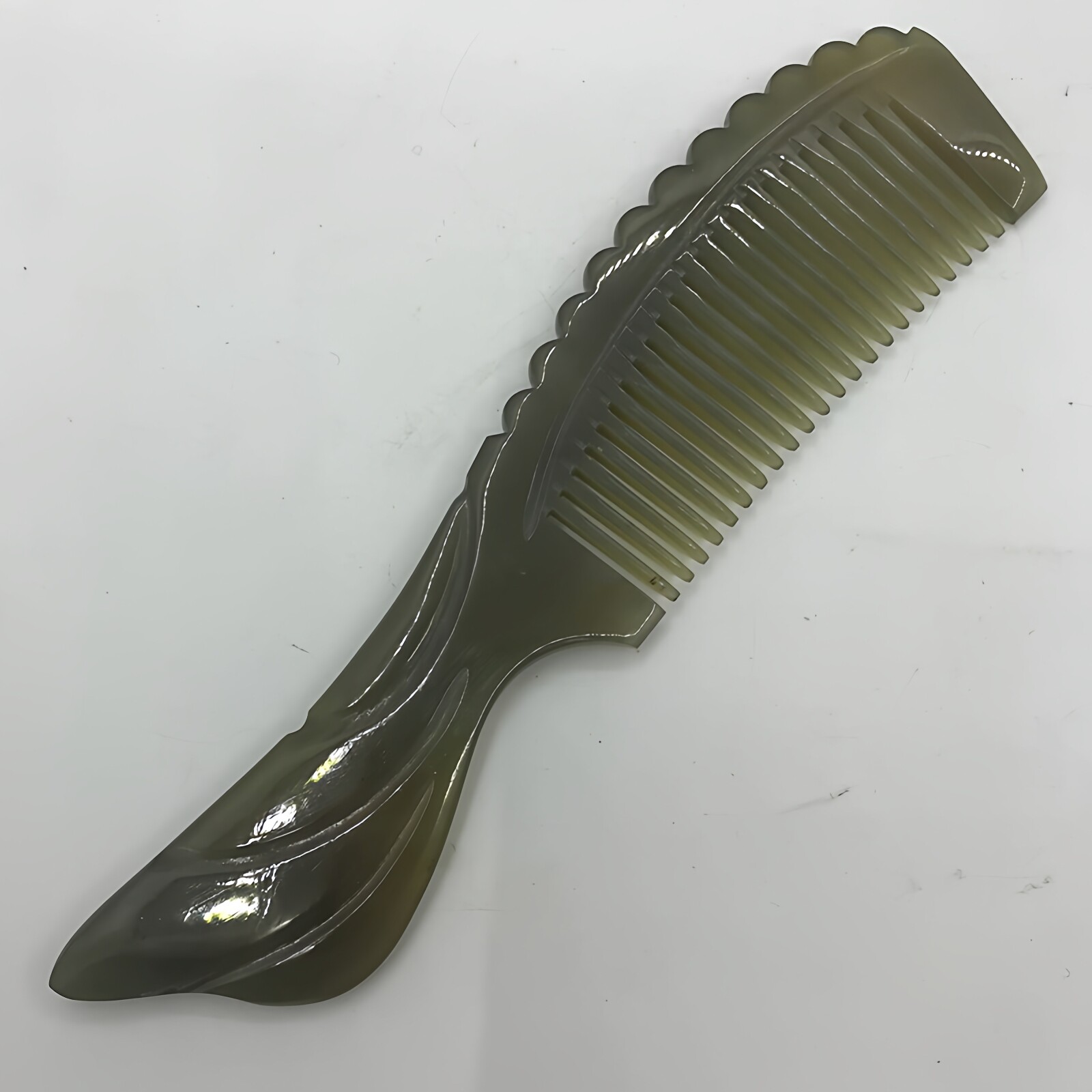 天然17.5厘米黄牛角雕刻鱼尾梳防静电防脱发按摩生发密齿长发卷发