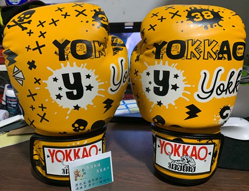 牛皮材质手工制作yokkao泰拳拳套