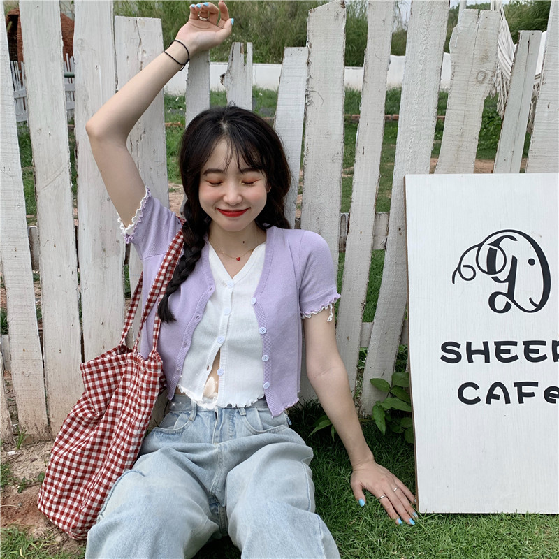 Two pieces of short sleeved knitted cardigan