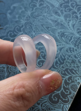 白冰玛瑙宝玉石扳指水滴玉髓