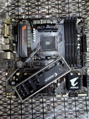 Gigabyte/技嘉 B450 AORUS M 电竞主板11相供电 5V3针 12V4针 RGB