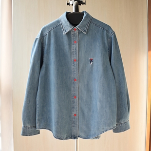 复古浅蓝色牛仔衬衫女红扣小刺绣设计内里磨毛春秋百搭叠穿衬衣