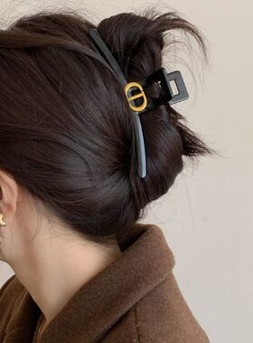 鲨鱼头饰夹子CD字母抓夹发饰女夹轻奢头箍发箍简约后脑勺气质发抓