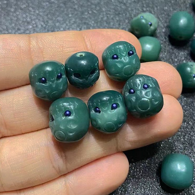 原生态白玉菩提阿呆配珠手工雕刻菩提籽配饰阴皮菩提根白色配件