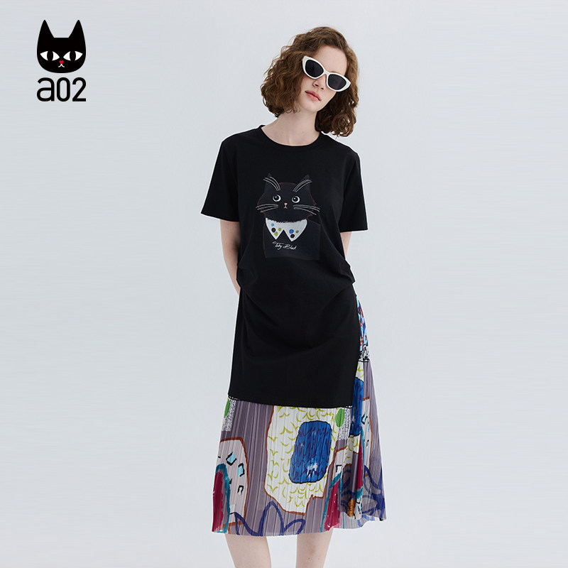a02猫咪印花拼接印花艺术感褶皱梭织假两件短袖连衣裙女夏2026