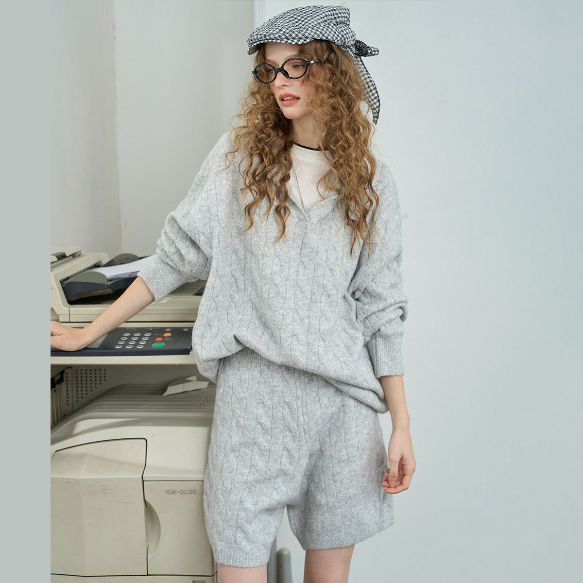 a02慵懒风翻领百搭短裤针织毛衫2026春季宽松休闲女式套装