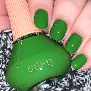 2025年新款 绿色易涂持久 秋冬指甲油免烤快干流行色美甲油显白套装