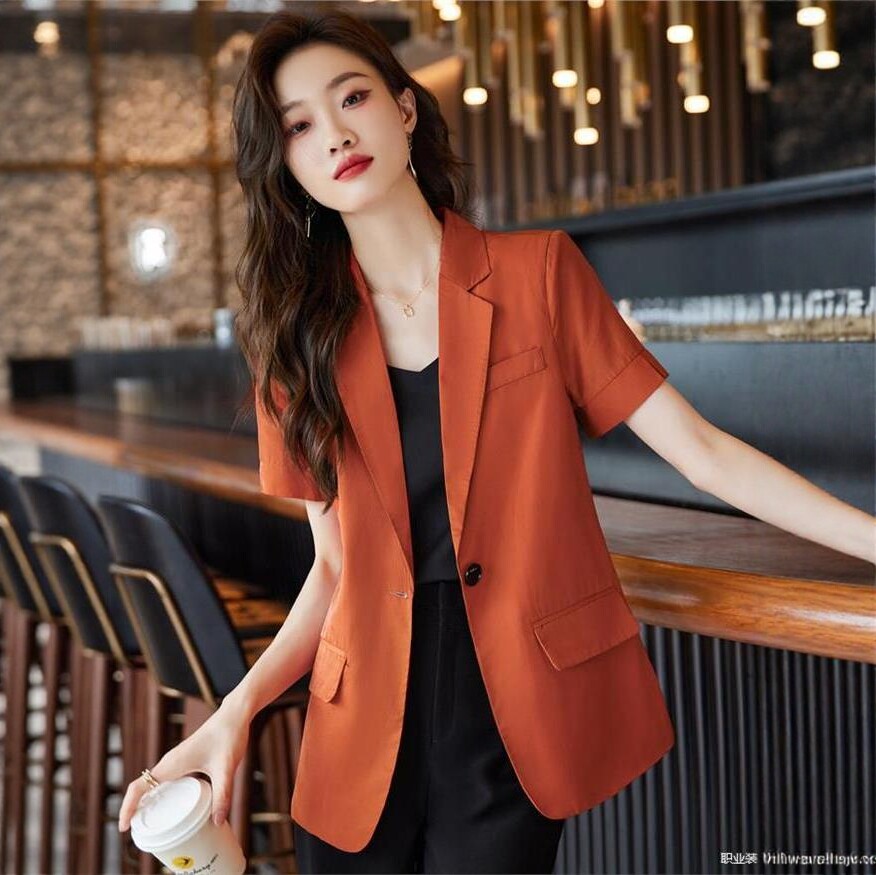 轻奢气质薄款短袖小西装外套女冰丝宽松女神休闲薄款百搭通勤上衣