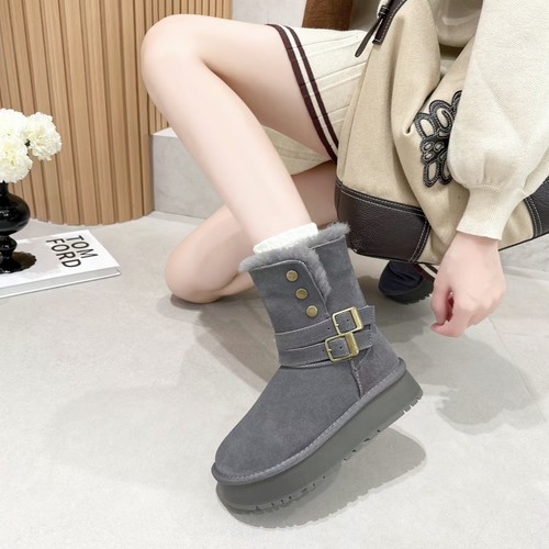 女冬季保暖雪地靴中通大棉鞋双腰带铆钉扣反绒皮一脚蹬4厘米厚底