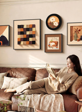 中古风客厅装饰画小众艺术复古沙发背景墙挂画拉美德人物组合壁画