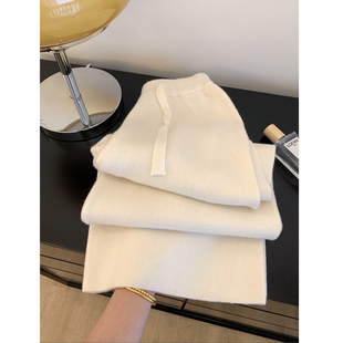 150cm白色针织阔腿裤子女秋冬小个子垂坠感宽松休闲直筒长裤155xs