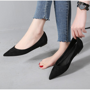 新款豹纹平底鞋女黑色尖头平跟工作单鞋百搭舒适懒人孕妇护士鞋