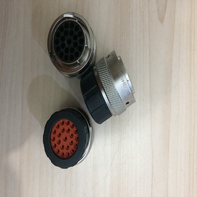 安费诺圆形连接器RT061823SNHEC0