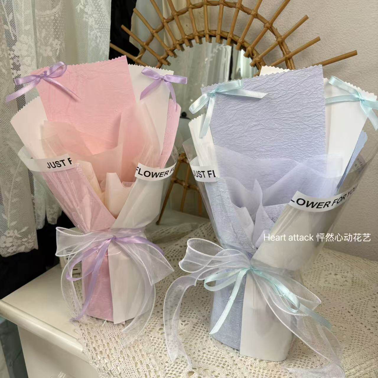 成品花束空包装免包插花神器创意花束插鲜花棒棒糖零食批发花壳