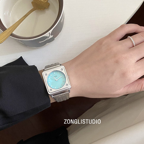 纵里方形气质大表盘手表女