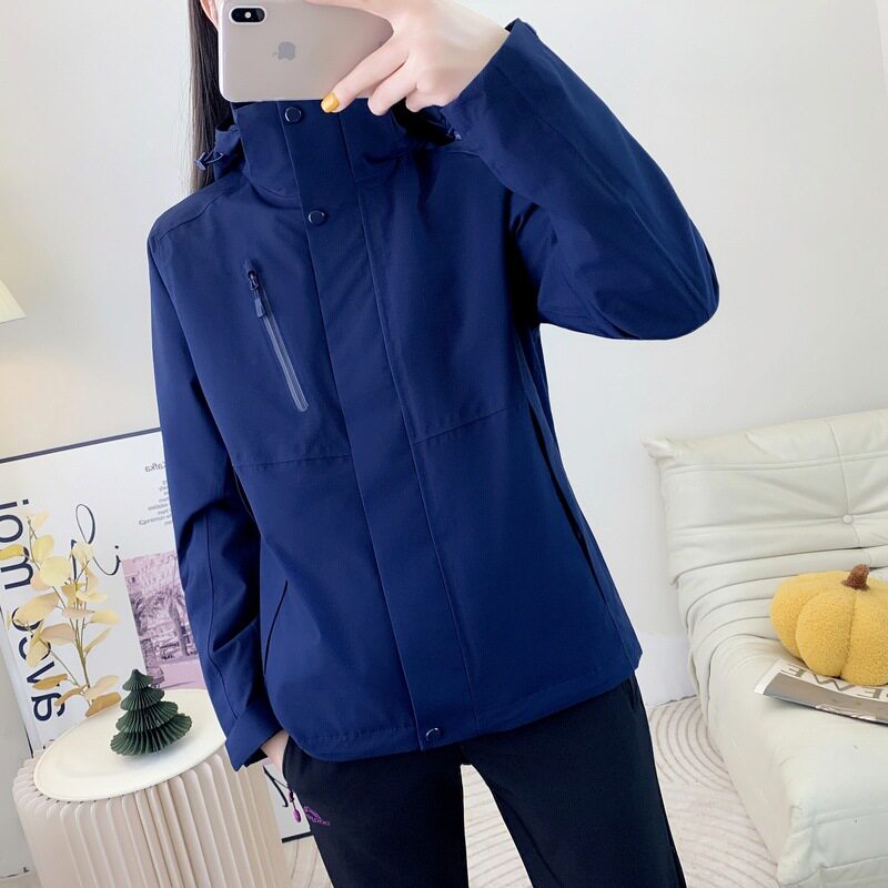 户外男款抓绒三合一冲锋衣外套女高端防风防水登山服十大名牌白色