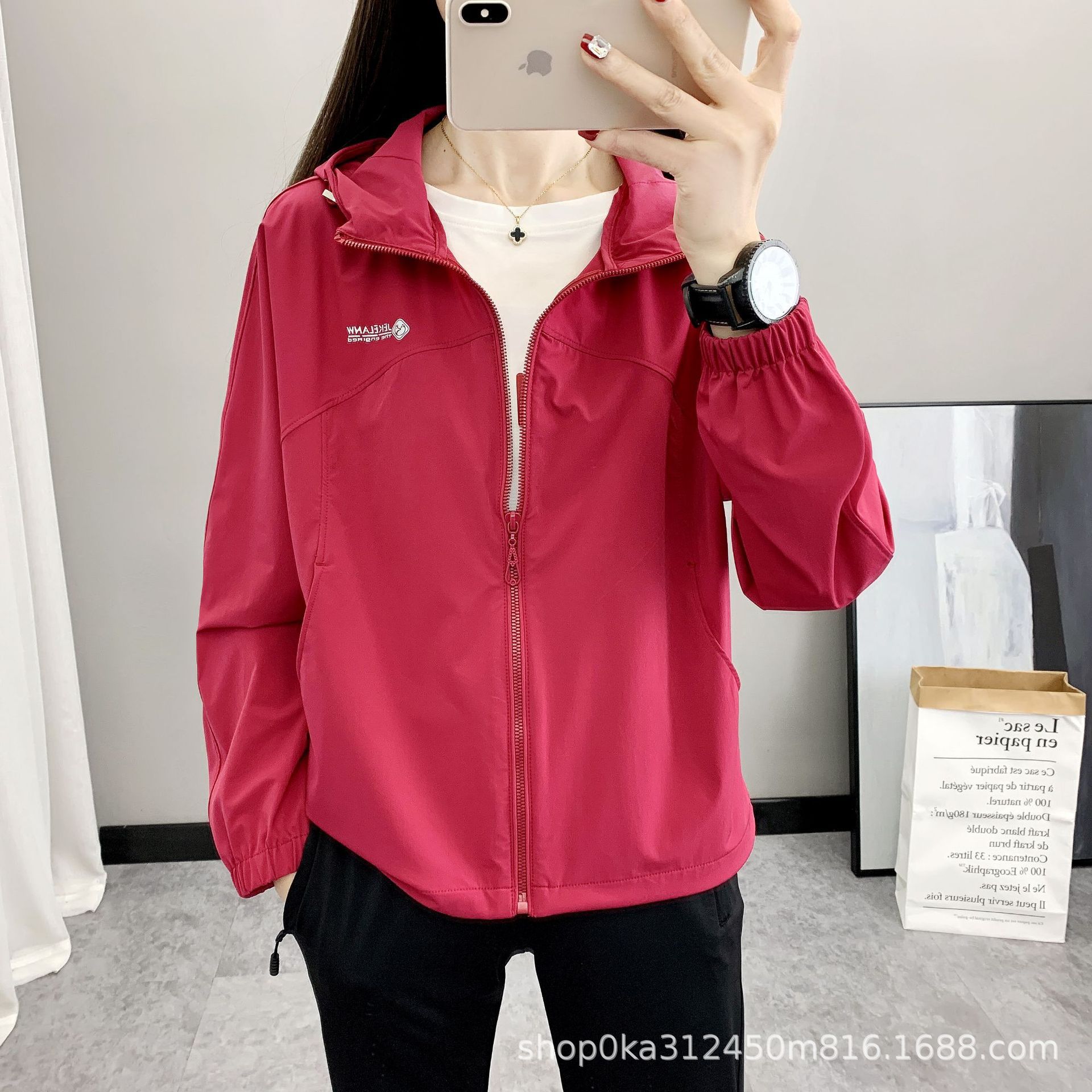 户外春秋冲锋衣女外套连帽运动跑步百搭宽松休闲防风防水风衣上衣