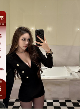 LUV2SHY 现货 究极美神 小巴风v领高级垫肩长袖性感加绒连体衣