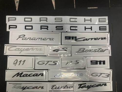 保时捷卡宴macan车后尾标Cayenne s标gts turbo英文字母车标改装