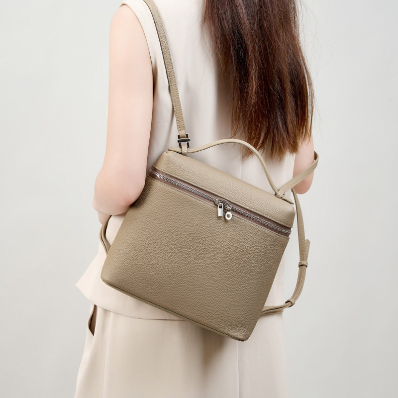 高品质LP真皮双肩包2025新款通勤单肩背包头层牛皮凯利手提饭盒包