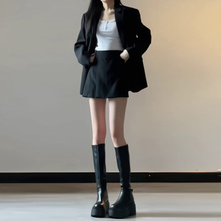 冬季黑色小西装外套女韩系早秋穿搭套装春秋小个子休闲短裙西服潮