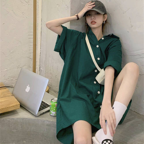 夏季深绿色短袖衬衣裙女