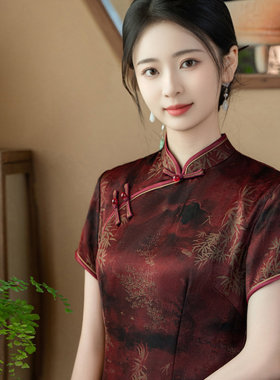 新款老上海改良旗袍结婚宴妈妈装中长短袖修身优雅高级感洋装紫色