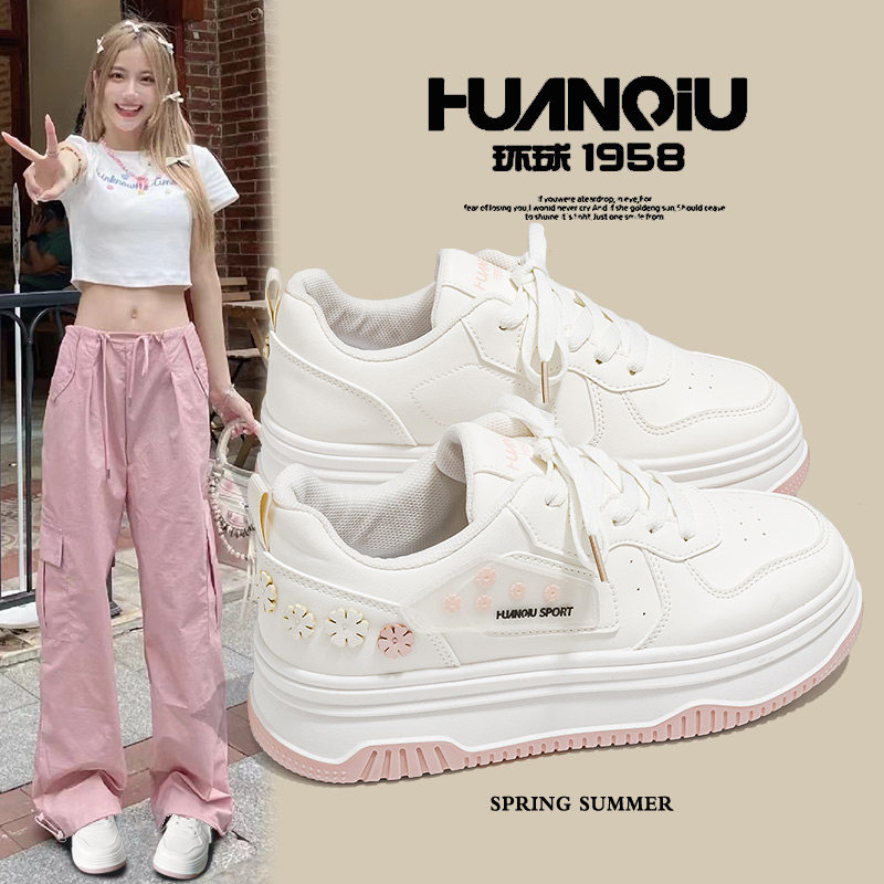 环球小众不撞款小白鞋女2024秋冬新款百搭学生校园轻便休闲板鞋潮,女鞋,休闲板鞋,淘宝优惠券,粉丝福利购,淘宝优惠卷