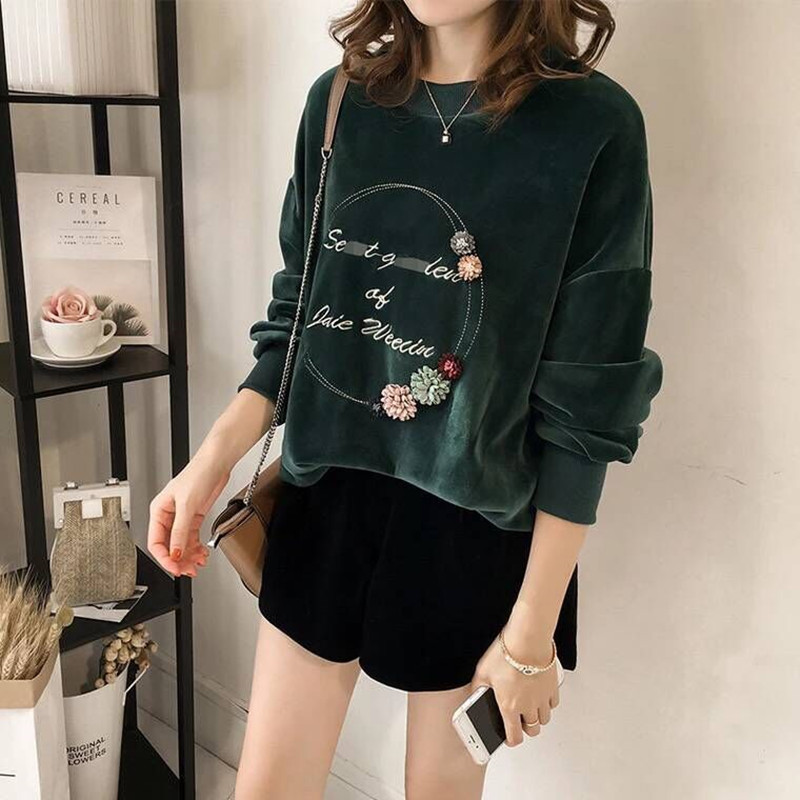 Fall / winter 2020 Plush & amp; thickened double faced velvet sweater women's 3D embroidery large women's clothes loose and lazy with Hong Kong Style