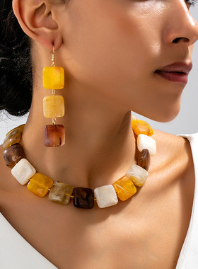 热销INS风复古琥珀色方形串珠女