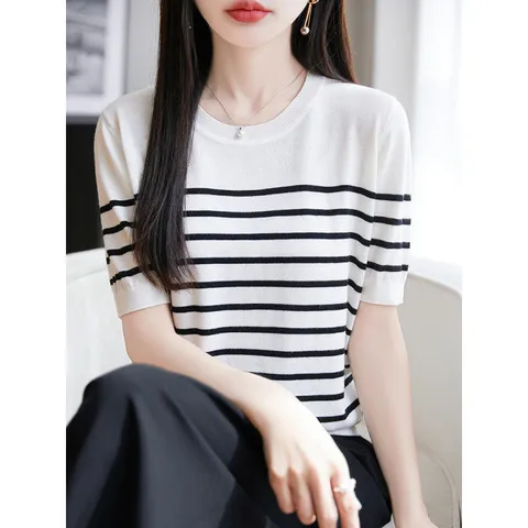 打底休闲精纺上衣宽松T恤黑白针织条纹短袖女百搭条纹羊毛初夏,女装/女士精品,T恤,淘宝优惠券,粉丝福利购,淘宝优惠卷