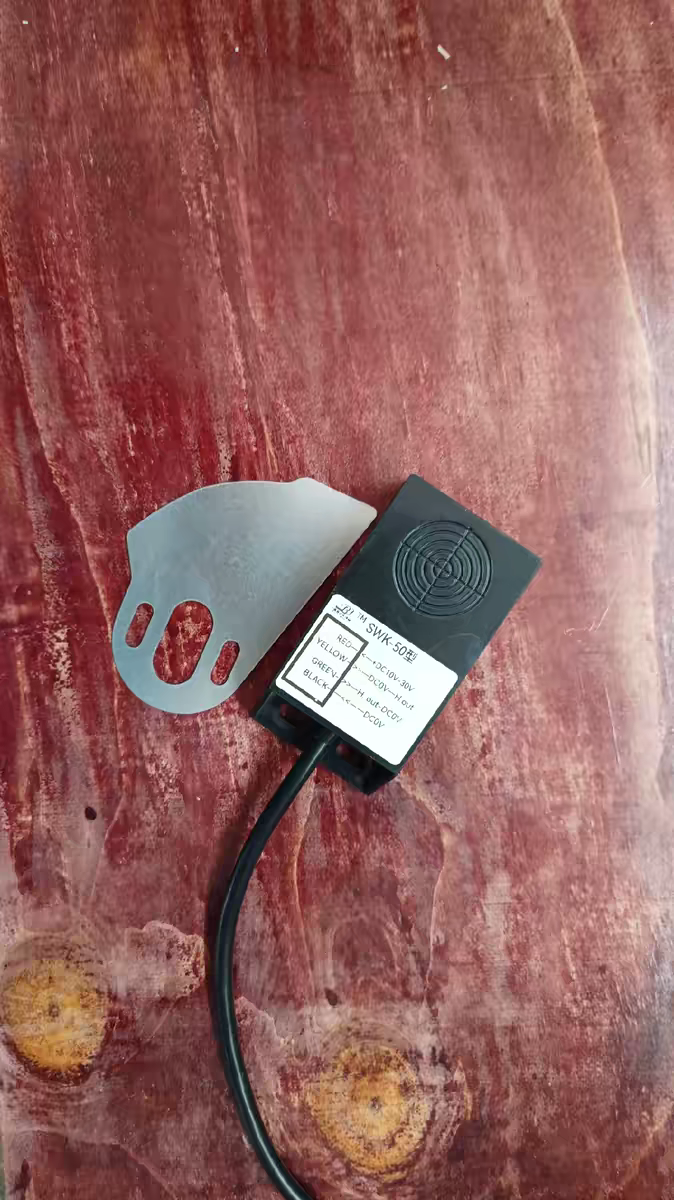SWK-50WG  50W 50G三线位移传感器 位移开关制袋机送料位移开关