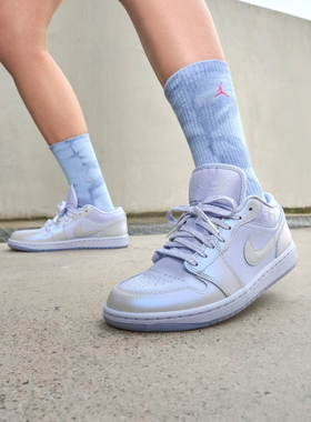 优购NIKE耐克女子AIR JORDAN 1运动鞋休闲鞋篮球鞋IM5129-010