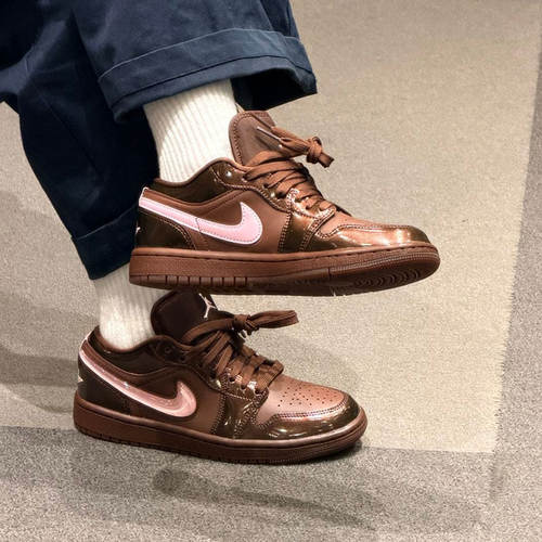 优购NIKE耐克女鞋WMNS AIR JORDAN 1 运动训练篮球鞋IQ9787-262
