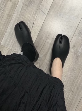 MLS 时髦精的日常 渠道牛货~闭眼入tabi分趾可踩脚两穿乐福鞋 女