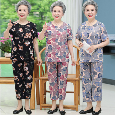 常规纽扣中老中老年宽松人