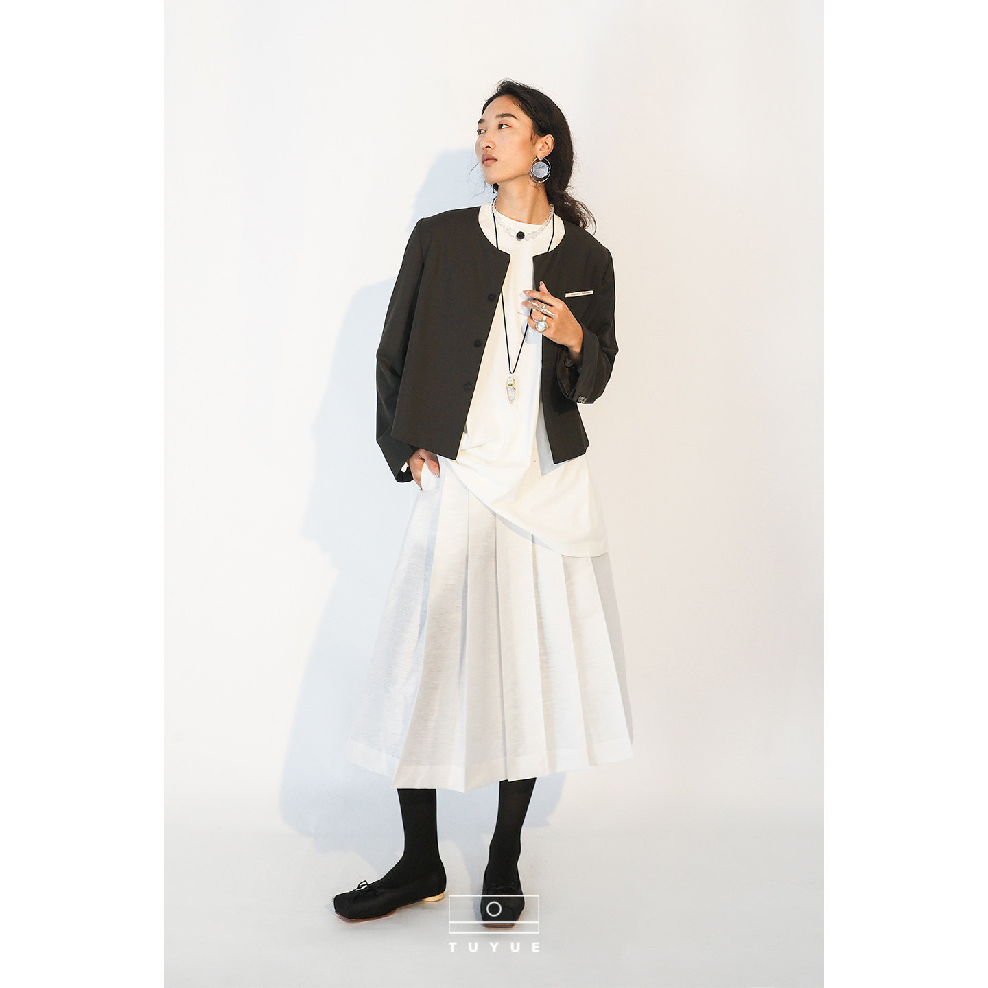 TUYUE涂月白色麻质百褶半身裙